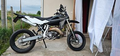  husqvarna 125cc sms