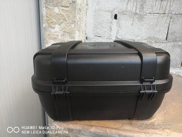 Bauletto GIVI trekker trk 52litri.
