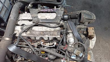 MOTORE C/CAMBIO + ACCESSORI CHRYSLER VOYAGER  M