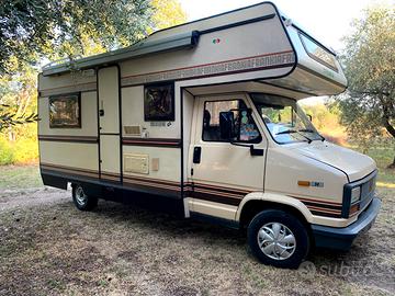 Camper FIAT 280 FRANKIA 570