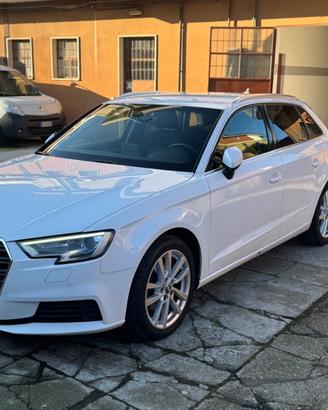 Audi A3 1.6 TDI S tronic Business