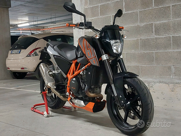 KTM 690 Duke - 2012 ABS - valuto permuta