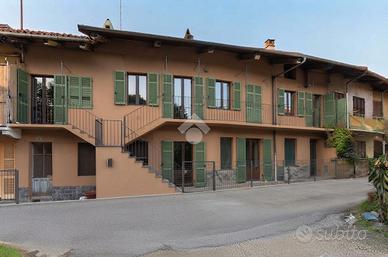 CASA SEMINDIPENDENTE A BUTTIGLIERA ALTA