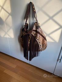 borsa gucci camoscio frange
