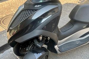 Piaggio MP3 300 - 2017