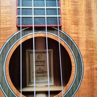 Ukulele tenore Ortega