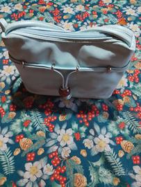 borsa a mano in pelle celeste nuova senza cartelli