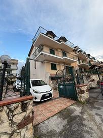 Villa villaricca 2 capofila in parco