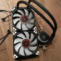 Dissipatore a liquido