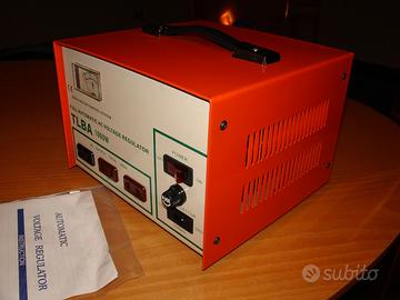 Trasformatore di tensione step up&down 220-110V.