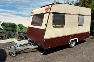 Caravan roulotte GRUAU