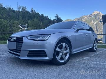Audi A4 Quttro 190cv + gancio traino