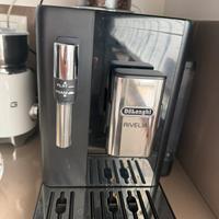 Macchina da caffè automatica  De longhi Rivelia