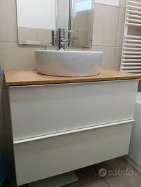 Mobile bagno con lavabo 