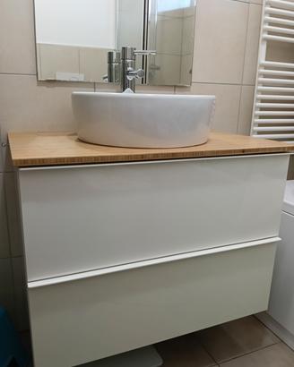 Mobile bagno con lavabo 