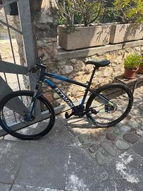 Mountain bike BTWIN