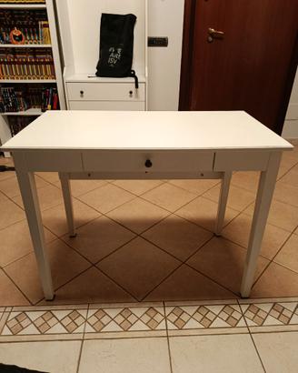 Tavolo Ikea apribile a ribalta