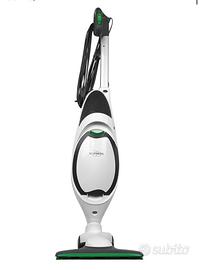 Folletto VK 150 con la lava pavimenti