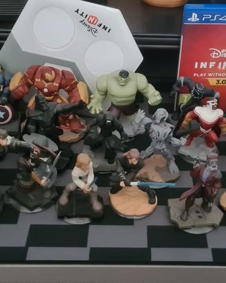 Gioco PS4 infinity 3.0 con personaggi