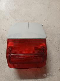 FANALE POSTERIORE VESPA 
