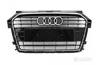 GRIGLIA AUDI A1 2014 NERA LUCIDA CON CORNICE CROMA