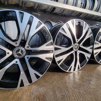 CERCHI IN LEGA MERCEDES GLA 200D - R18 - USATI - I