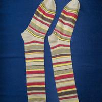 Calzini lunghi alti a strisce unisex taglia unica 