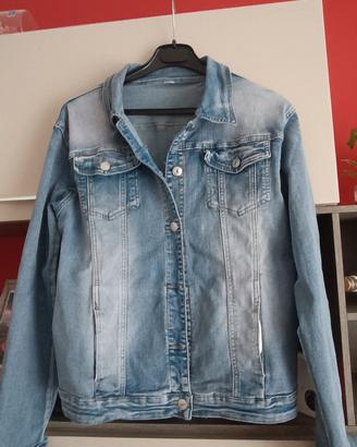 Abbigliamento donna in blocco