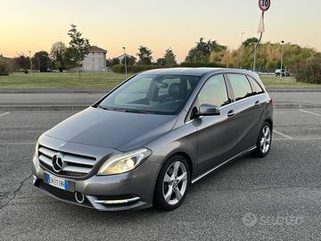 Mercedes-benz B 180 CDI - Premium 109 CV