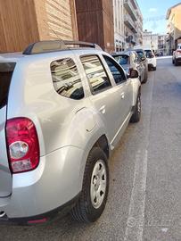 auto Dacia Duster novembre 2010