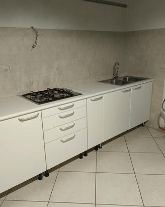 CUCINA 