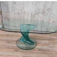 Tavolino da salotto basso in vetro di design