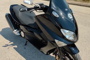 Yamaha tmax 500