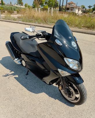 Yamaha tmax 500