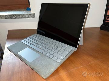 Microsoft Surface Pro i5 8-256gb completo