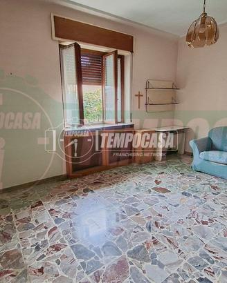 CENTRALISSIMA SOLUZIONE INDIPENDENTE SU DUE PIANI