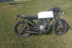 Yamaha YBR 125 cafe Racer (2006) - progetto custom