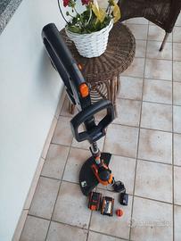 Decespugliatore a batteria WORX