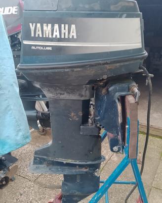 Yamaha top 700