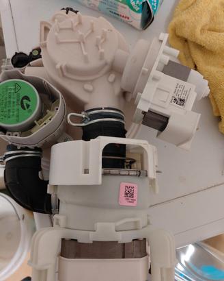RICAMBI  LAVASTOVIGLIE ELECTROLUX ,AEG,ZANUSSI,REX