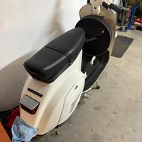 Vespa 50 special