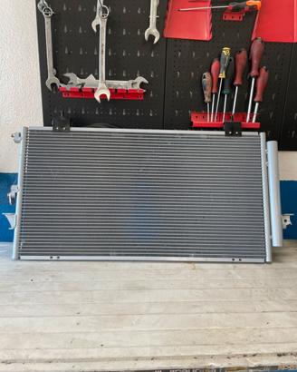 RADIATORE RAV 4