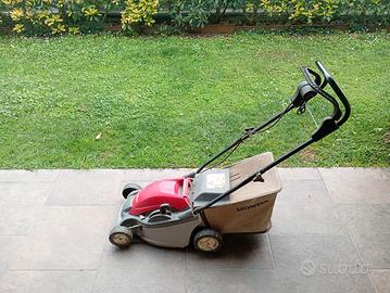 tagliaerba Honda a filo