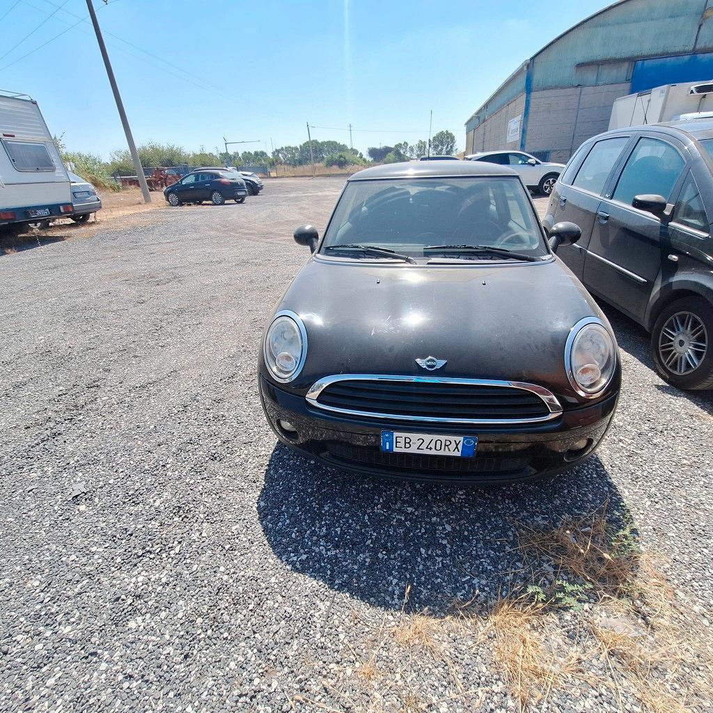 Mini Mini