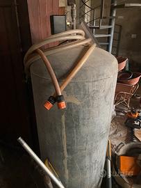 Serbatoio 200 l Autoclave con manometro