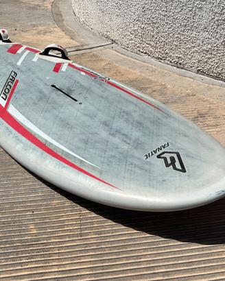 Tavola Windsurf Slalom Fanatic Falcon 133L Carbon