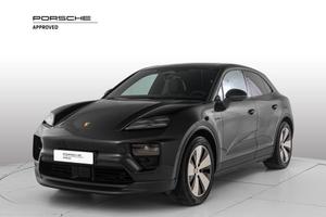 PORSCHE Macan 4