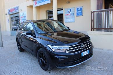 VOLKSWAGEN Tiguan 2.0 TDI 150 CV SCR DSG