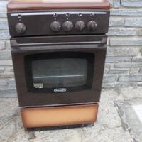 Cucina a gas DeLonghi 4 fuochi