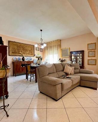 4 LOCALI A CASTELLAMMARE DEL GOLFO
